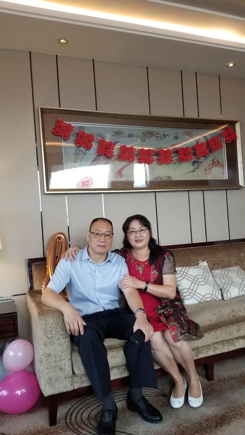 颖卿科技携手政源 世纪婚礼见证科技与爱情的融合